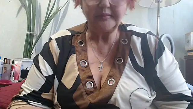 Snapshot of DeniseeRosea chatting on 16, 10, 2025 DeniseeRosea online show from 16, 10, 2025