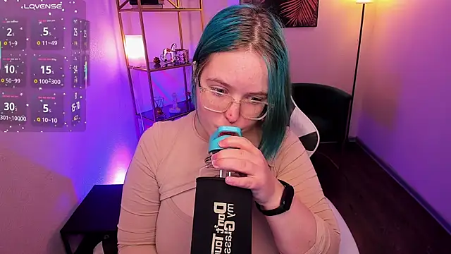 Snapshot of Manic_pixie_ chatting on 16, 6, 2026 Manic pixie online show from 16, 6, 2026