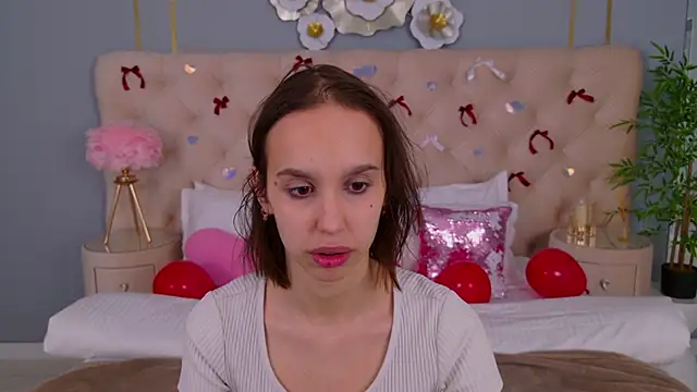 SandraTucker online show from 9, 2, 2026