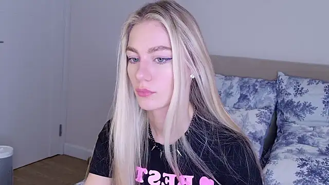 Snapshot of GabriellaOlsen chatting on 16, 12, 2025 GabriellaOlsen online show from 16, 12, 2025