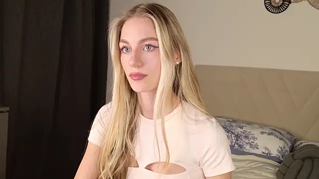 Snapshot of GabriellaOlsen chatting on 3, 2, 2026 GabriellaOlsen online show from 3, 2, 2026