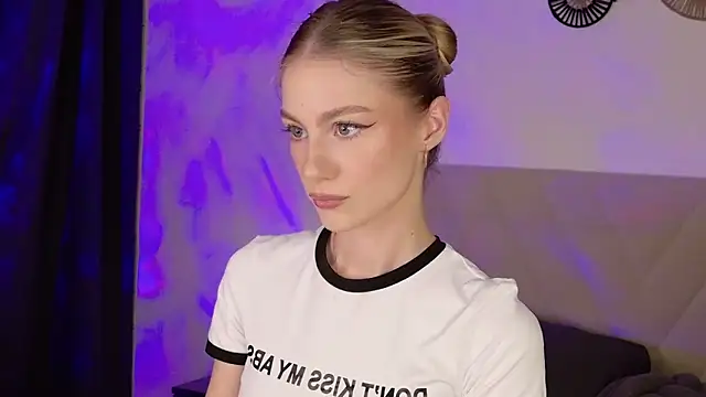 Snapshot of GabriellaOlsen chatting on 27, 2, 2026 GabriellaOlsen online show from 27, 2, 2026