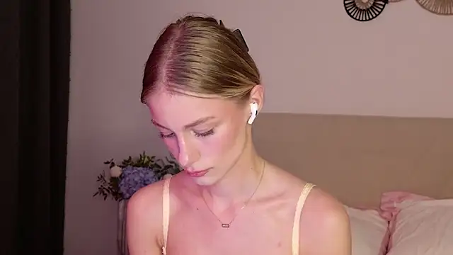 Snapshot of GabriellaOlsen chatting on 12, 5, 2026 GabriellaOlsen online show from 12, 5, 2026