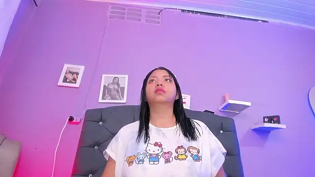 Snapshot of celesstte_00 chatting on 3, 2, 2026 celesstte 00 online show from 3, 2, 2026