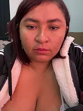 Snapshot of KarlaWild chatting on 20, 2, 2025 KarlaWild online show from 20, 2, 2025