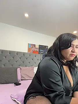 Snapshot of KarlaWild chatting on 30, 10, 2025 KarlaWild online show from 30, 10, 2025