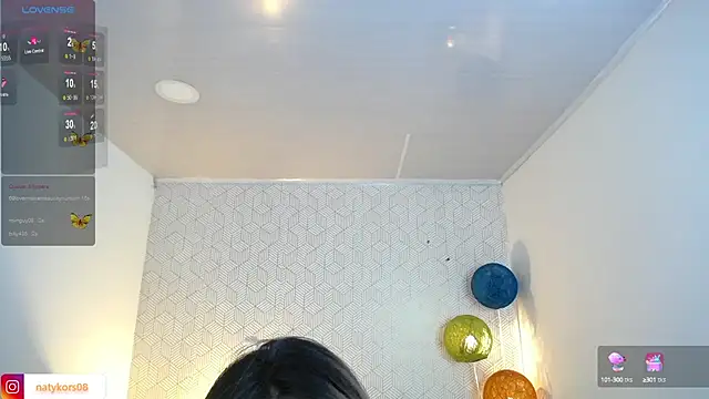 Snapshot of natyk_m chatting on 15, 2, 2025 natyk m online show from 15, 2, 2025