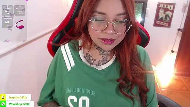 Snapshot of natyk_m chatting on 27, 9, 2025 natyk m online show from 27, 9, 2025