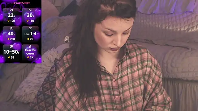 BritneyBarker online show from 13, 3, 2025