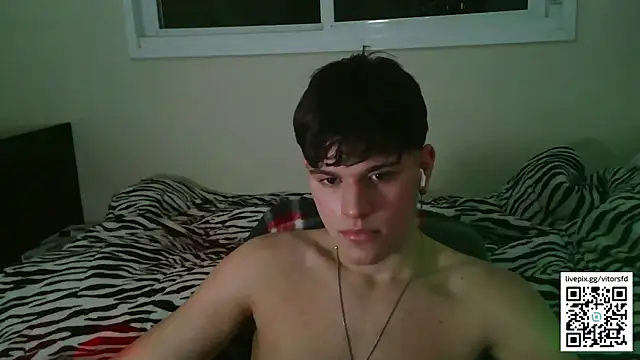 Snapshot of vitorsafado19 chatting on 8, 9, 2025 vitorsafado19 online show from 8, 9, 2025