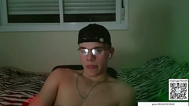 Snapshot of vitorsafado19 chatting on 5, 11, 2025 vitorsafado19 online show from 5, 11, 2025