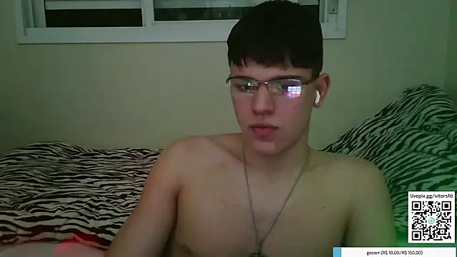 Snapshot of vitorsafado19 chatting on 14, 11, 2025 vitorsafado19 online show from 14, 11, 2025