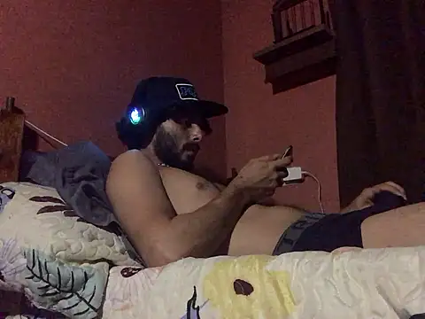 Nooneisthis online show from 6, 3, 2025