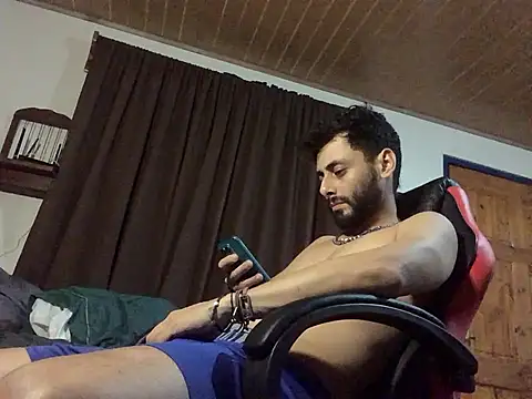 Nooneisthis online show from 3, 7, 2026