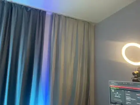 Molli Luv online show from 13, 2, 2025