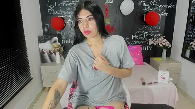 Snapshot of MelodyHott2 chatting on 15, 3, 2025 MelodyHott2 online show from 15, 3, 2025