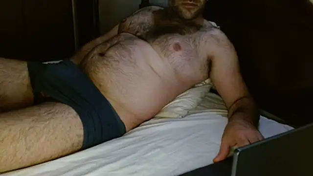  tuga man  online show from 17, 4, 2026