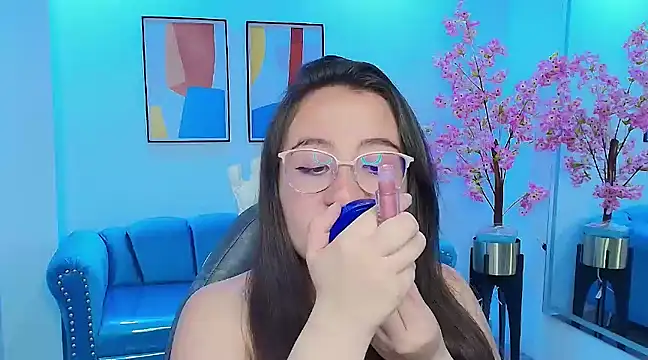 Lilyy evans online show from 8, 3, 2025