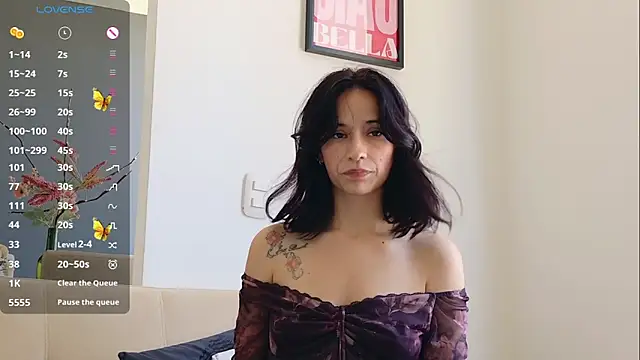 GerberaBlooms77 online show from 2, 2, 2025