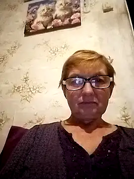 Snapshot of MilanaSmitt516 chatting on 8, 9, 2025 MilanaSmitt516 online show from 8, 9, 2025