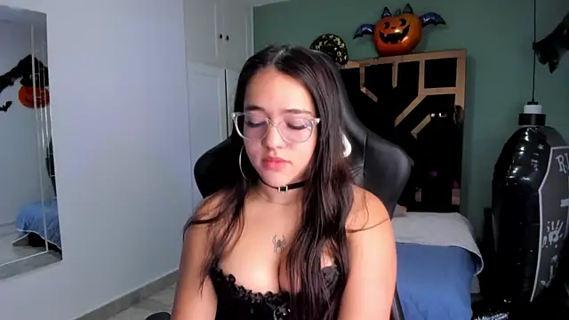 Billie Jhonson  online show from 29, 10, 2025