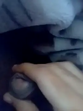 Snapshot of Playboy_bhabhi_00 chatting on 13, 2, 2025 Playboy bhabhi 00 online show from 13, 2, 2025