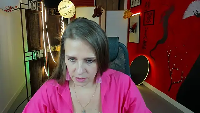 EmiliaBedy online show from 11, 2, 2025