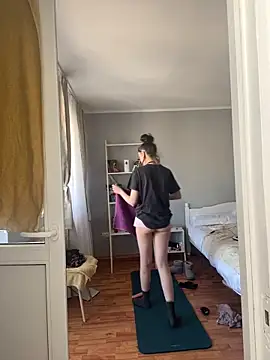 Snapshot of bunnythetailor chatting on 6, 2, 2025 bunnythetailor online show from 6, 2, 2025