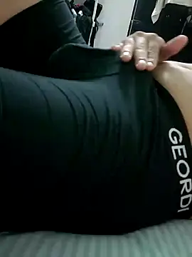 Snapshot of pdesangr chatting on 14, 2, 2025 pdesangr online show from 14, 2, 2025