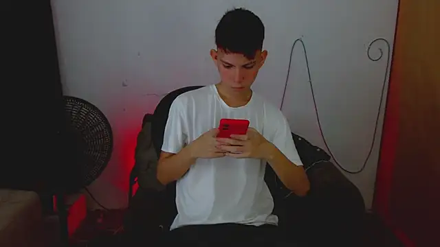 Alexxx lov online show from 6, 3, 2026