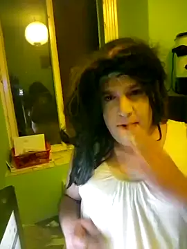 Adrianka online show from 7, 10, 2025