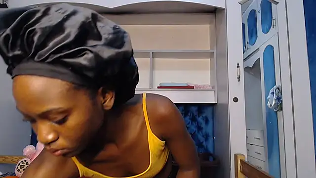 YoungDiva69 online show from 10, 2, 2026