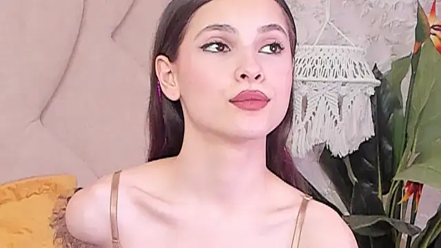 Snapshot of GIGI_DAV chatting on 15, 3, 2025 GIGI DAV online show from 15, 3, 2025