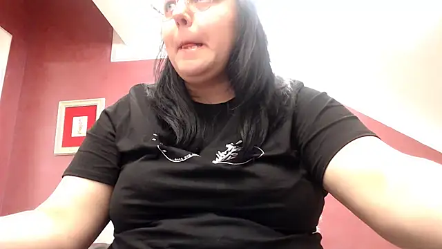 Wetandnaughtyxx online show from 7, 4, 2026