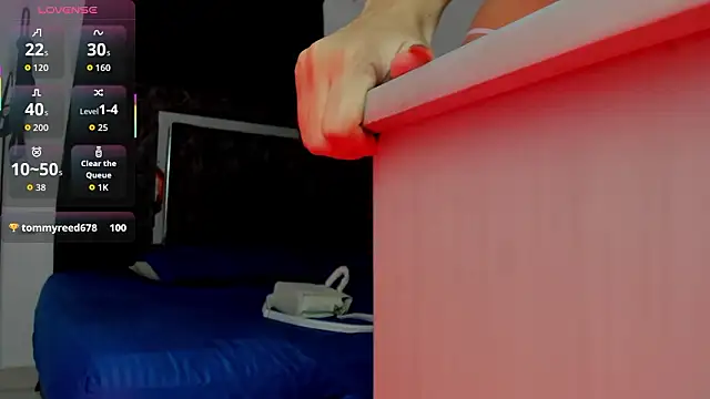 Snapshot of Nicol_TransGirl chatting on 3, 2, 2026 Nicol TransGirl online show from 3, 2, 2026