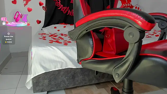 Snapshot of Nicol_TransGirl chatting on 12, 2, 2026 Nicol TransGirl online show from 12, 2, 2026