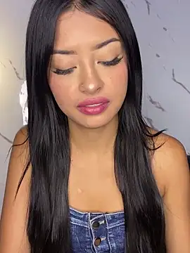 Miss karol online show from 2, 3, 2025