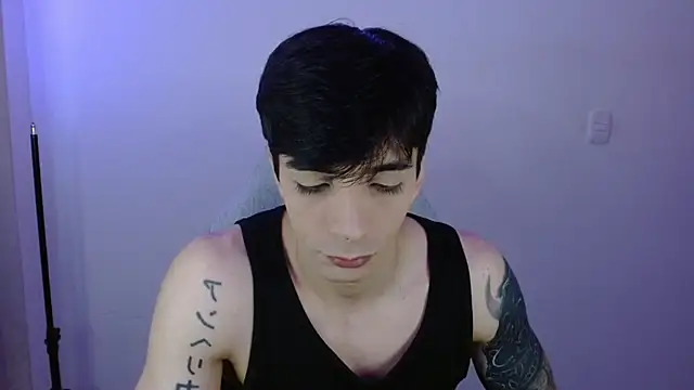 H3ll B0I online show from 26, 3, 2026