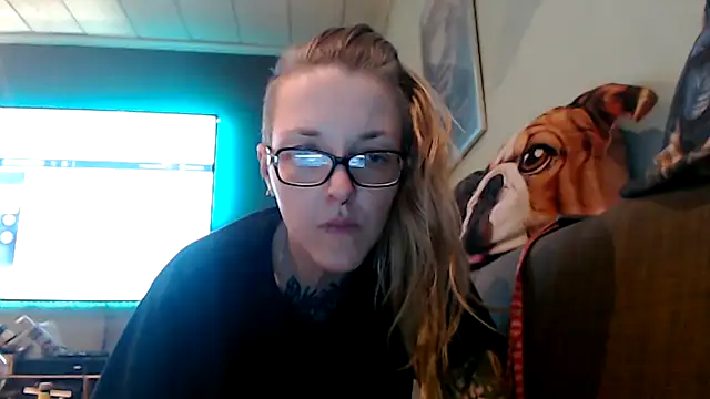 Snapshot of Astrid-Gilbert chatting on 25, 1, 2025 Astrid-Gilbert online show from 25, 1, 2025