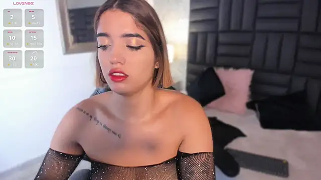 Hanna Vasquez online show from 14, 2, 2025