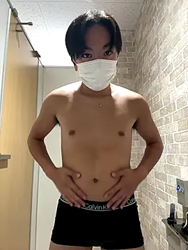 Snapshot of RUKI042 chatting on 4, 10, 2025 RUKI042 online show from 4, 10, 2025