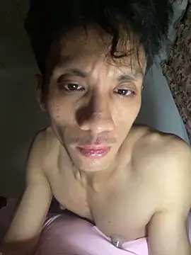 Snapshot of TheoMade chatting on 13, 1, 2025 TheoMade online show from 13, 1, 2025