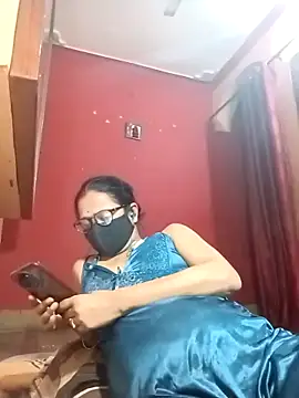 Snapshot of runi31 chatting on 7, 11, 2025 runi31 online show from 7, 11, 2025