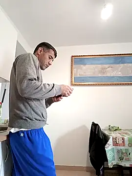 Snapshot of juanignacioargentino chatting on 8, 2, 2025 juanignacioargentino online show from 8, 2, 2025