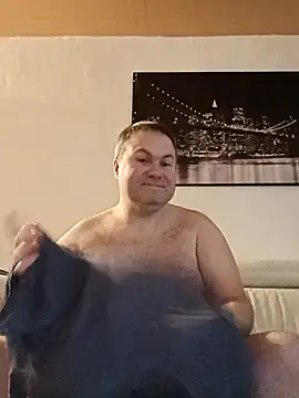 Snapshot of Pourleplasirs chatting on 31, 1, 2025 Pourleplasirs online show from 31, 1, 2025