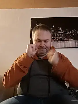 Pourleplasirs online show from 6, 2, 2025