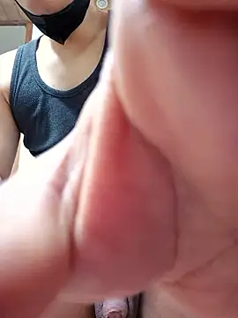 Tyyyggjju online show from 19, 12, 2025