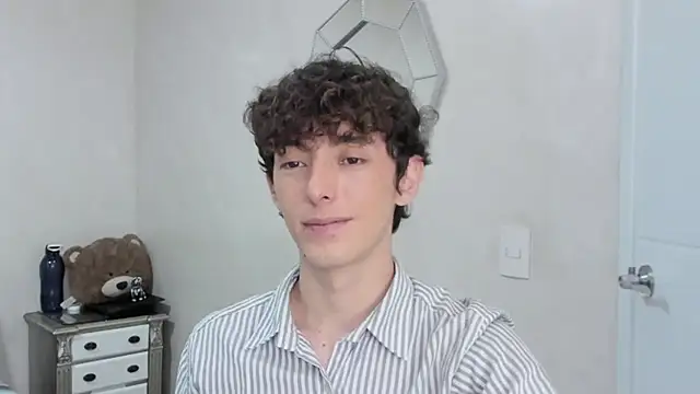 miketwink online show from 20, 2, 2026