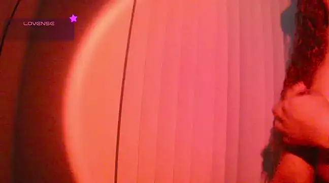 Snapshot of kinkyprincesskyrra chatting on 19, 2, 2025 kinkyprincesskyrra online show from 19, 2, 2025