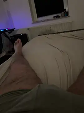 Snapshot of Mo_2003 chatting on 9, 3, 2025 Mo 2003 online show from 9, 3, 2025